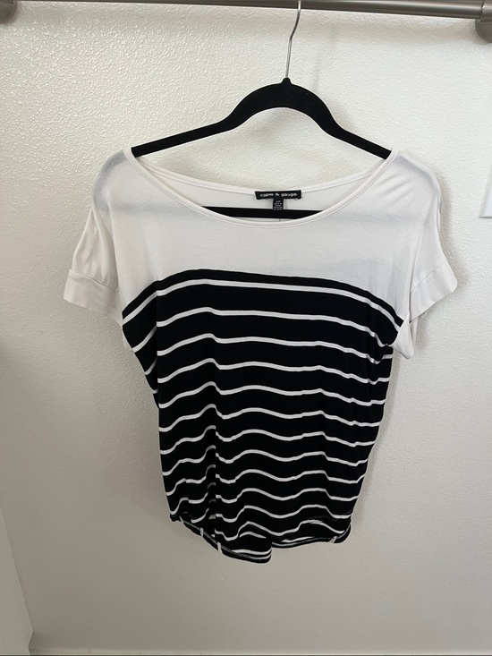 Cable & Gauge Tops - Cable & Gauge Black and White Striped Short Sleeve Tee